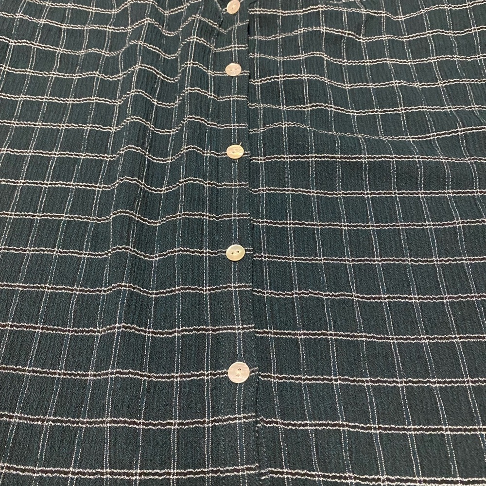 J. Jill Women's Crinkled Plaid Button-Up Top Size M Petite Evergreen Blouse - Picture 5 of 16